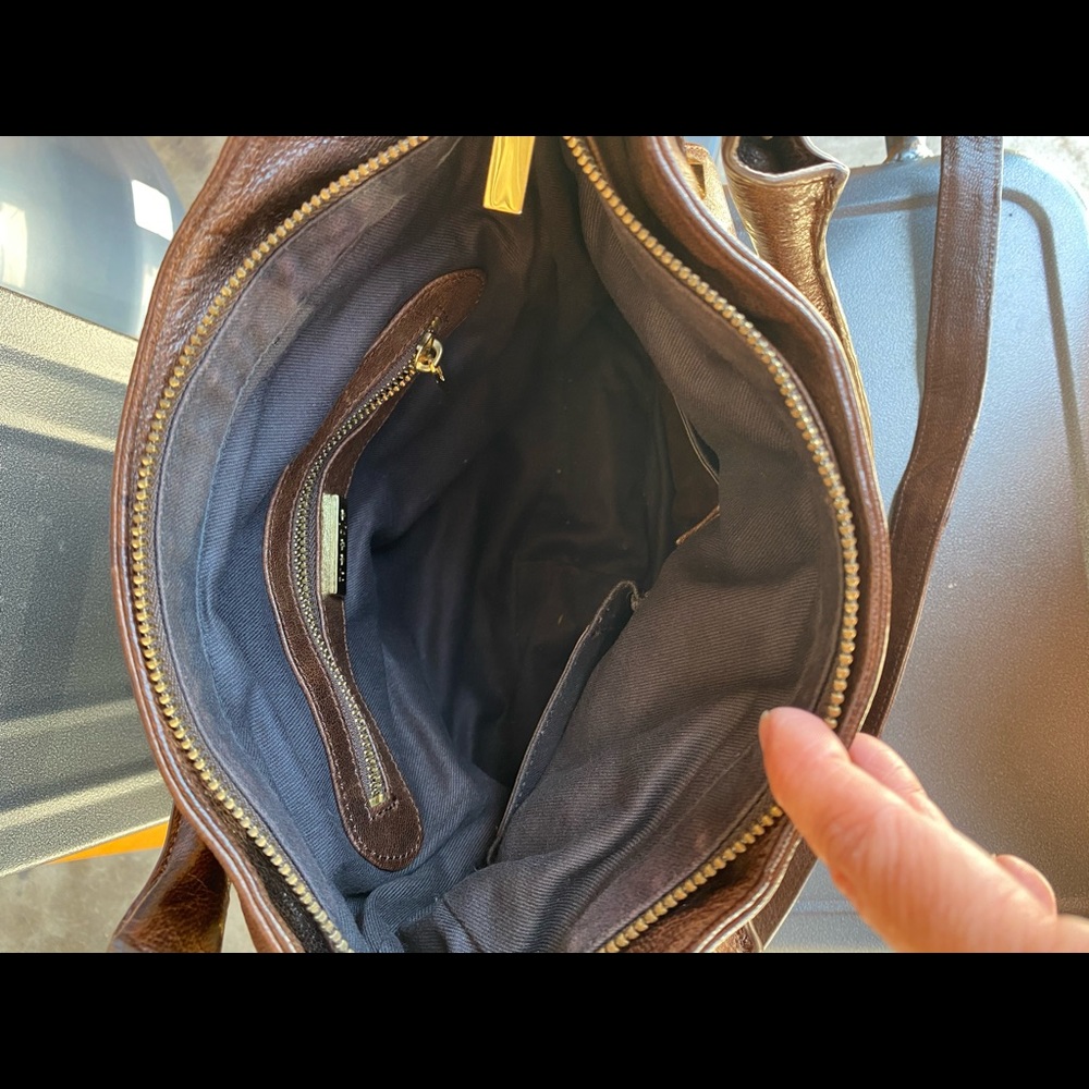 Handbag - Picture 3 of 4